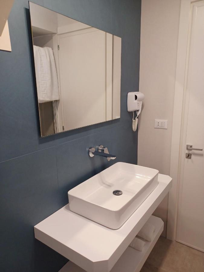 House Salento Central Rooms Торре-Сан-Джованни-Удженто Экстерьер фото